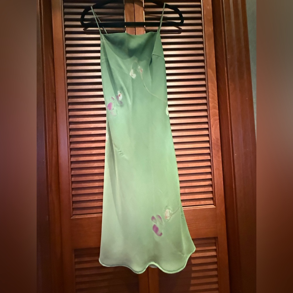 Slip dress floral green. By Lucent, Size M